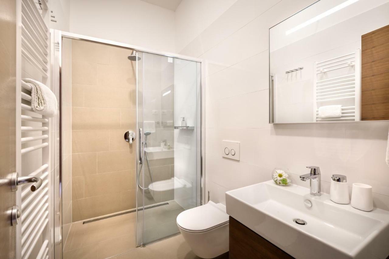 Villa Elizabeta Apartments Opatija Bagian luar foto